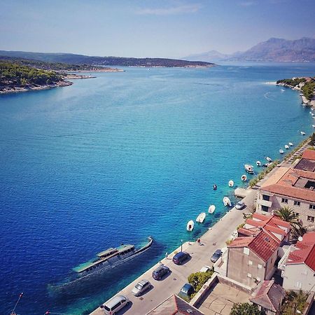 Apartment Mery Povlja  Dış mekan fotoğraf