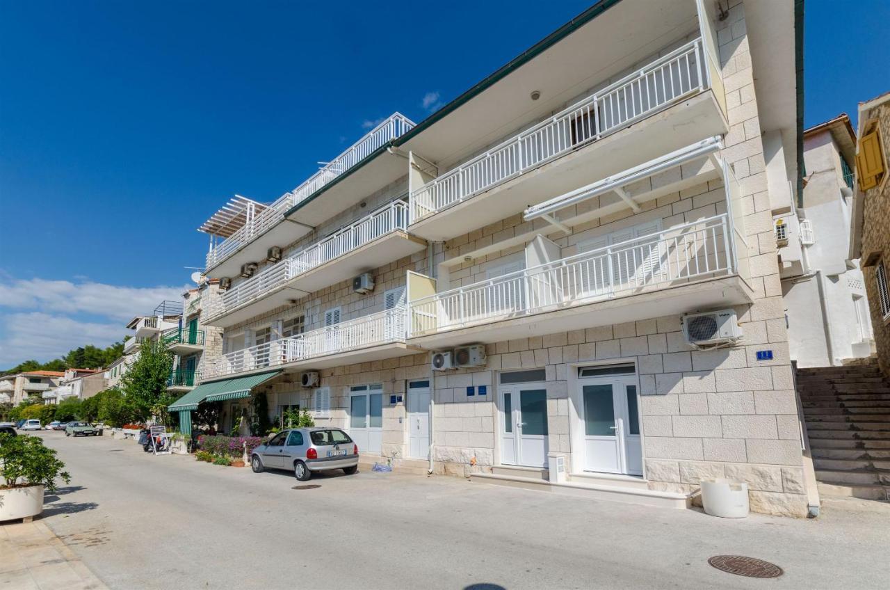 Apartment Mery Povlja  Dış mekan fotoğraf