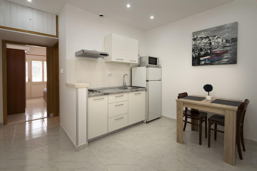 Apartment Mery Povlja  Dış mekan fotoğraf